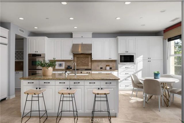 7 Waltham Road, Ladera Ranch, CA 92694