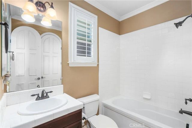 7 Waltham Road, Ladera Ranch, CA 92694