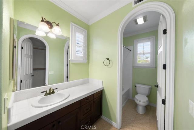 7 Waltham Road, Ladera Ranch, CA 92694