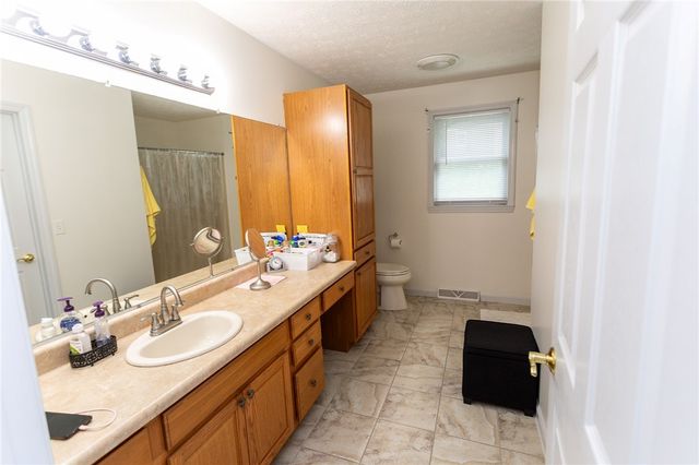 404 Shannon Drive, South Union Twp, PA 15401