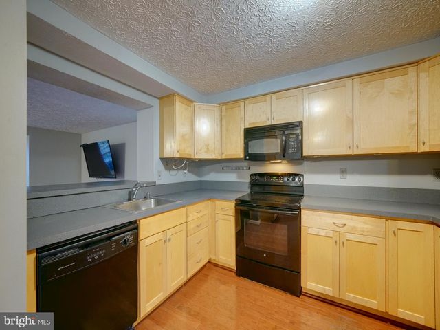 9414 CHIPPENHAM DR, Laurel, MD 20723