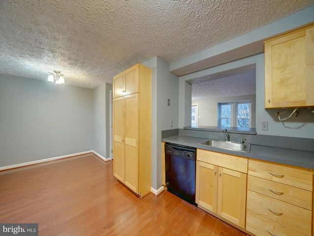 9414 CHIPPENHAM DR, Laurel, MD 20723