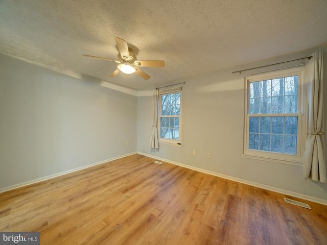 9414 CHIPPENHAM DR, Laurel, MD 20723