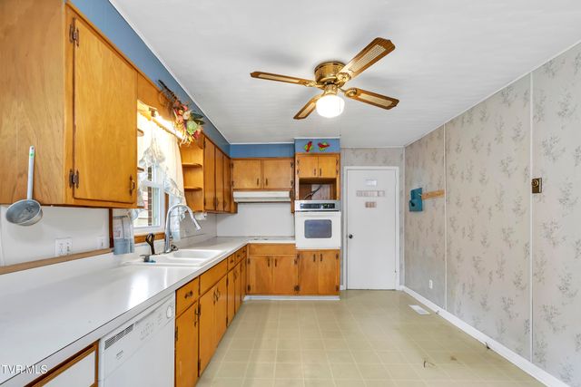 3023 Princeton Road, Kingsport, TN 37660