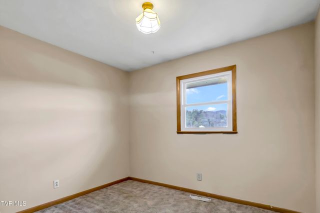 3023 Princeton Road, Kingsport, TN 37660