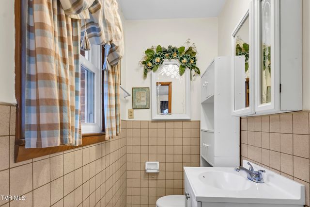 3023 Princeton Road, Kingsport, TN 37660