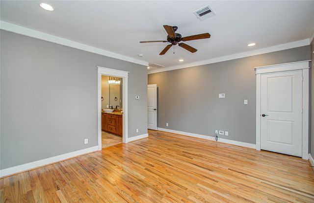 1034 Dunbar Street, Houston, TX 77009