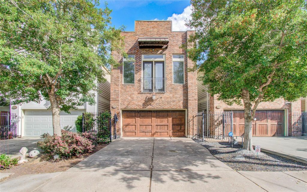 1034 Dunbar Street, Houston, TX 77009