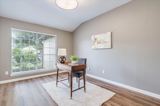 4504 Steed DR, Austin, TX 78749