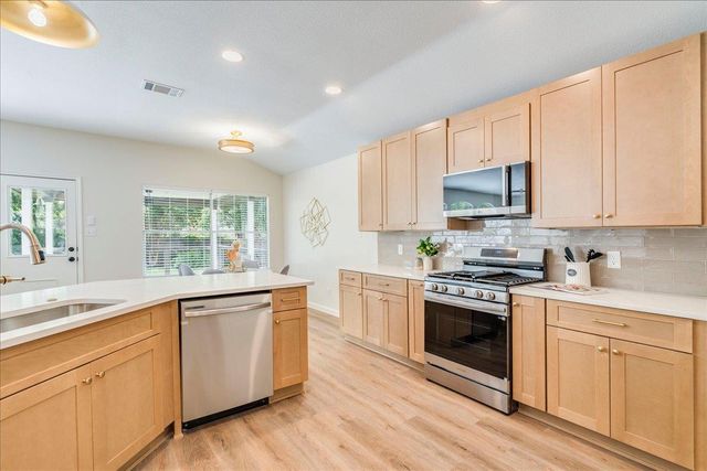 4504 Steed DR, Austin, TX 78749