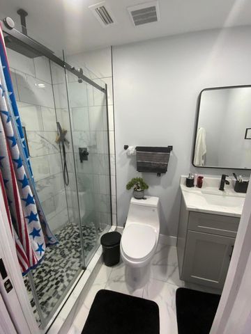 5730 E Fernley Drive E 12, West Palm Beach, FL 33415