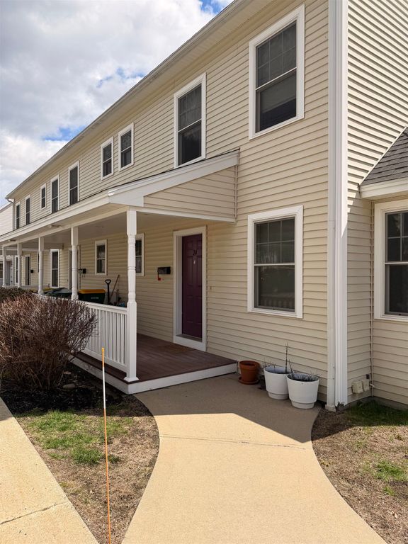 24 Gagne Street, Rochester, NH 03867