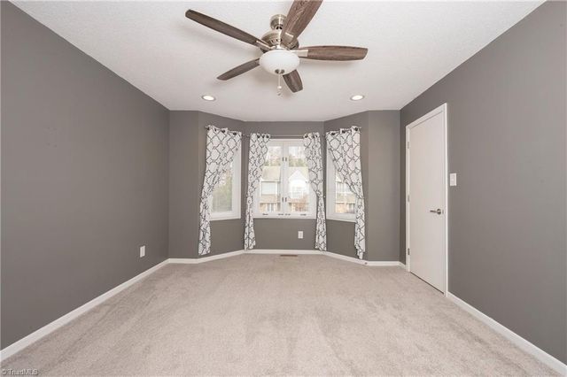 5314 Summit Heights Drive, Winston-salem, NC 27104