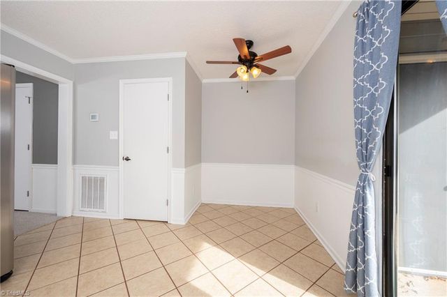 5314 Summit Heights Drive, Winston-salem, NC 27104