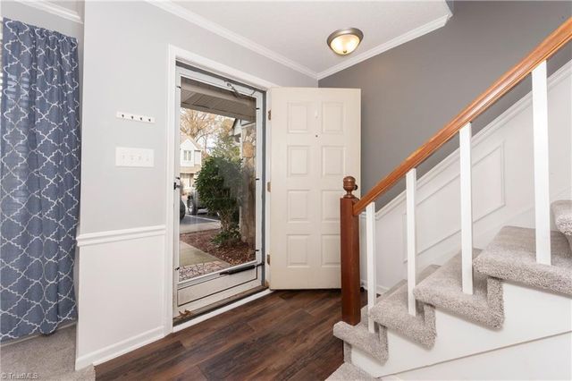 5314 Summit Heights Drive, Winston-salem, NC 27104