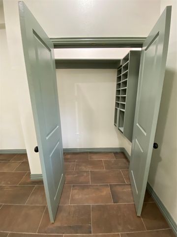 804 S Buffalo Street, Canton, TX 75103