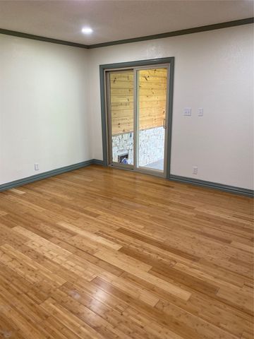 804 S Buffalo Street, Canton, TX 75103