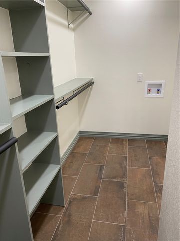 804 S Buffalo Street, Canton, TX 75103