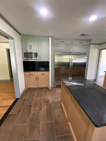 804 S Buffalo Street, Canton, TX 75103