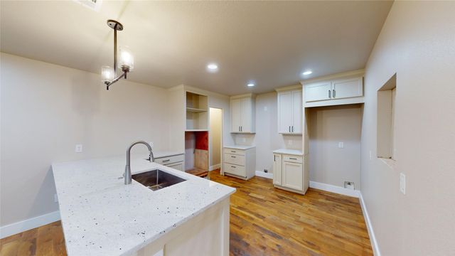 2718 South Boulevard, Dallas, TX 75215