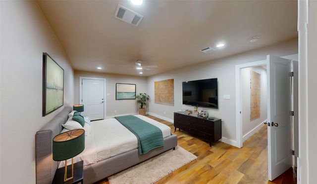 2718 South Boulevard, Dallas, TX 75215