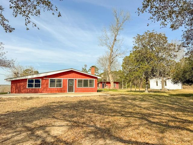 1 Fm 328, Huntington, TX 75949