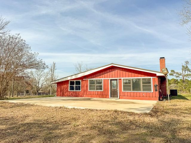 1 Fm 328, Huntington, TX 75949
