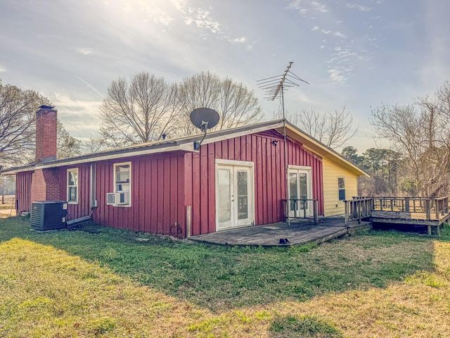 1 Fm 328, Huntington, TX 75949