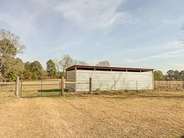 1 Fm 328, Huntington, TX 75949