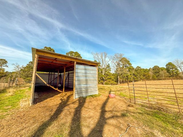 1 Fm 328, Huntington, TX 75949