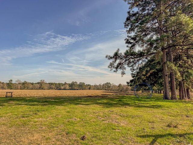 1 Fm 328, Huntington, TX 75949