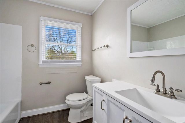 2037 Englewood Way, Snellville, GA 30078