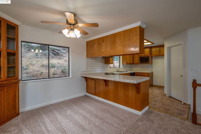 19160 Middle Camp Sugar Pine Rd, Twain Harte, CA 95383