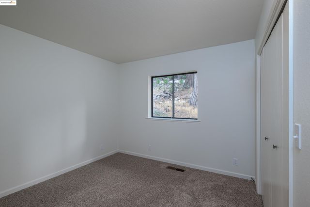 19160 Middle Camp Sugar Pine Rd, Twain Harte, CA 95383