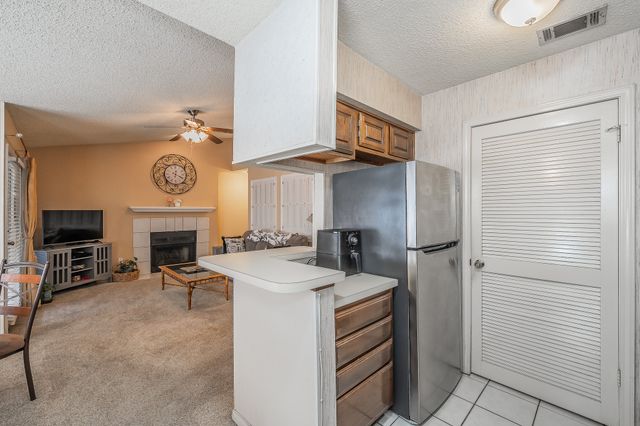 1300 Memory Lane 5221, Arlington, TX 76011