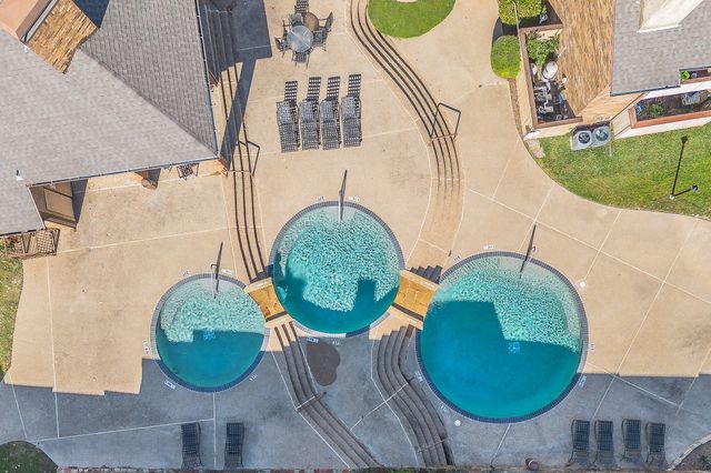 1300 Memory Lane 5221, Arlington, TX 76011