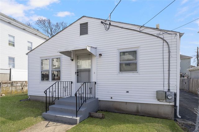 106 Sumner Avenue, Central Falls, RI 02863