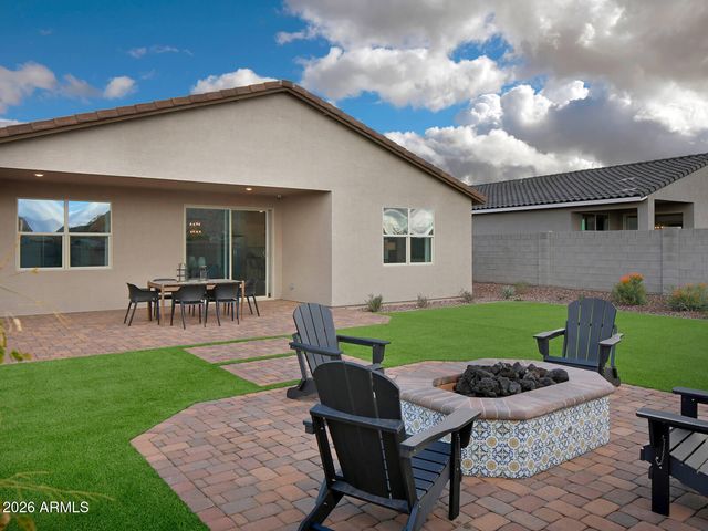 4437 W HUNTER Trail, San Tan Valley, AZ 85144