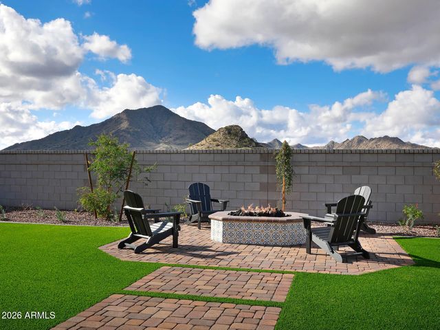4437 W HUNTER Trail, San Tan Valley, AZ 85144