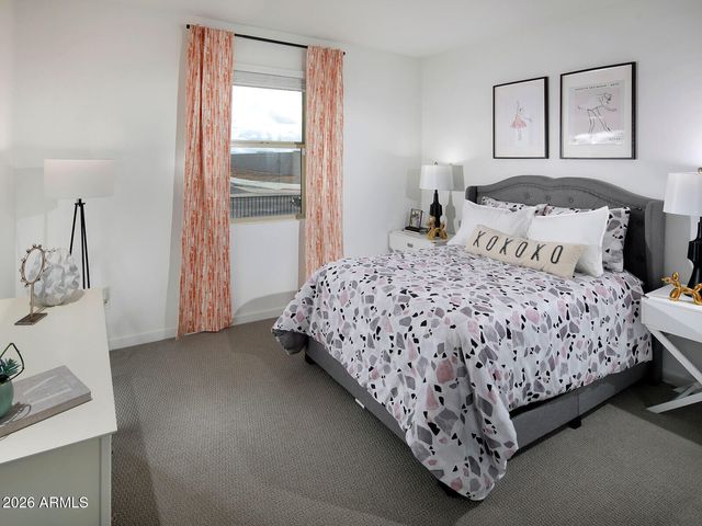 4437 W HUNTER Trail, San Tan Valley, AZ 85144