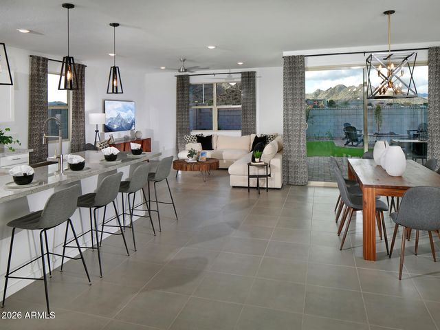 4437 W HUNTER Trail, San Tan Valley, AZ 85144