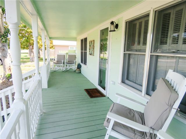 508 Broadway St, Fulton, TX 78358
