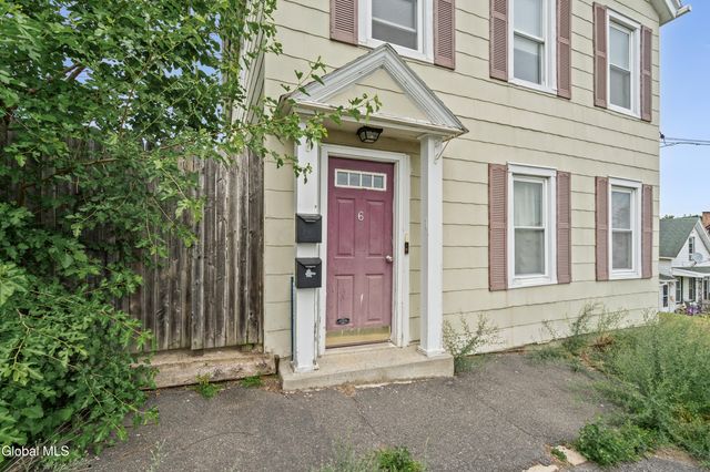 6 Hill Street, Waterford, NY 12188