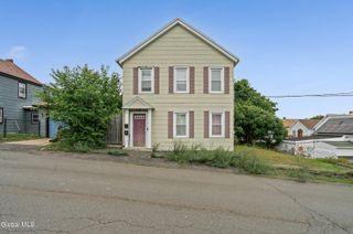 6 Hill Street, Waterford, NY 12188
