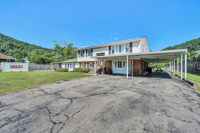 3707 Springvale ST, Roanoke, VA 24014