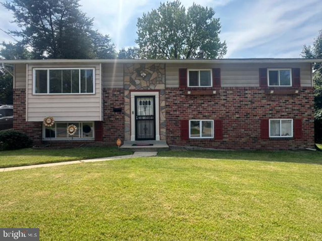 1509 BIRCHWOOD DR, Oxon Hill, MD 20745