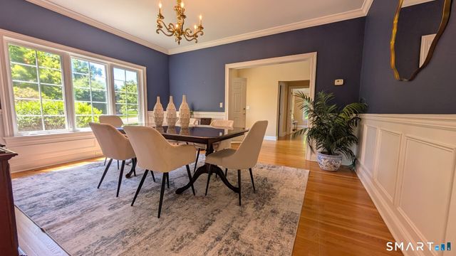 38 Avalon Drive, Middlebury, CT 06762