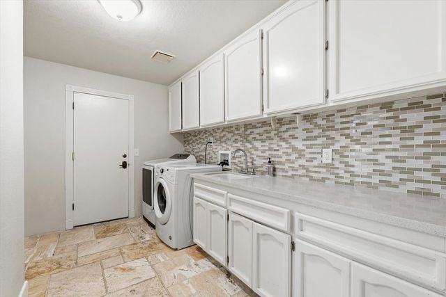 7433 Walnut Rd, Fair Oaks, CA 95628