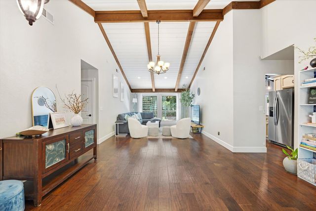 7433 Walnut Rd, Fair Oaks, CA 95628