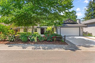 7433 Walnut Rd, Fair Oaks, CA 95628